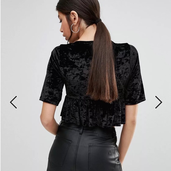 Boohoo Velvet Cropped Tee With Frill Hem - Picture 2 of 5